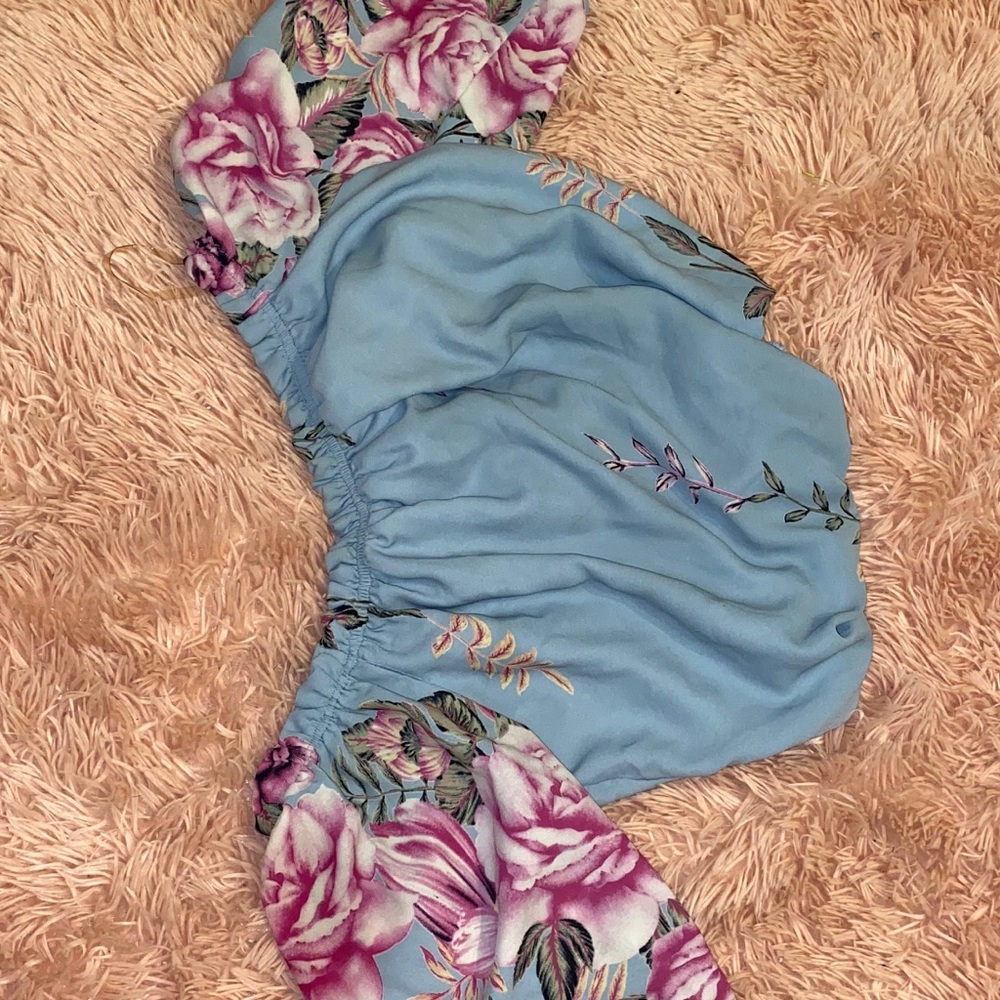 Cropped off the shoulder T-shirt